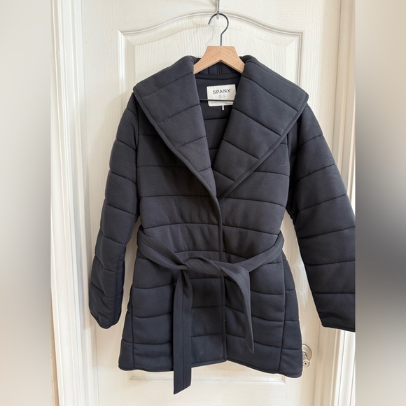 Spanx Air Essential Puffy Coat - Picture 2 of 4